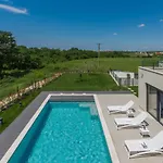 וילה Colonia ברטוניגלה
