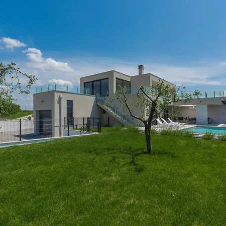 Colonia Villa