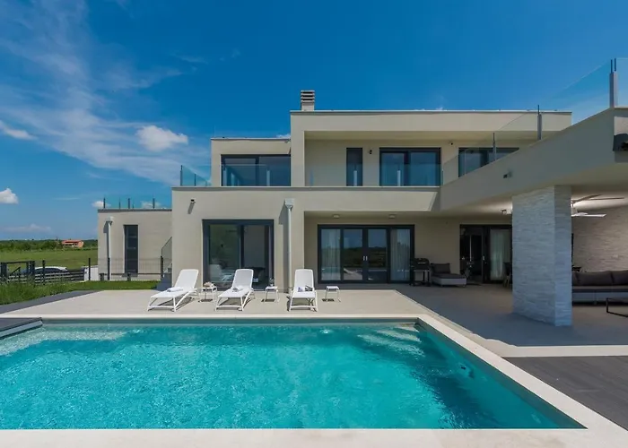 Colonia 브르토니글라